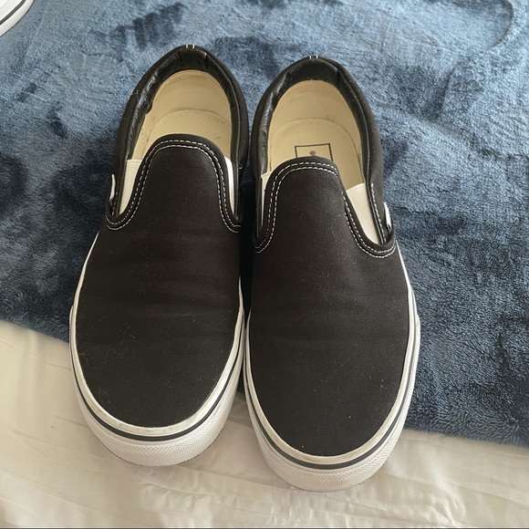 Vans Shoes - Slip-on Vans